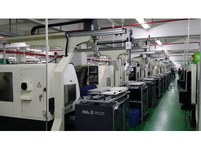 公司生产车间 ——立式加工中心